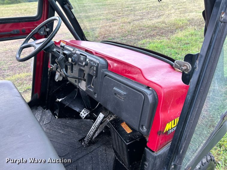 image for item NL9652 2007 Kawasaki  Mule 3000 utility vehicle