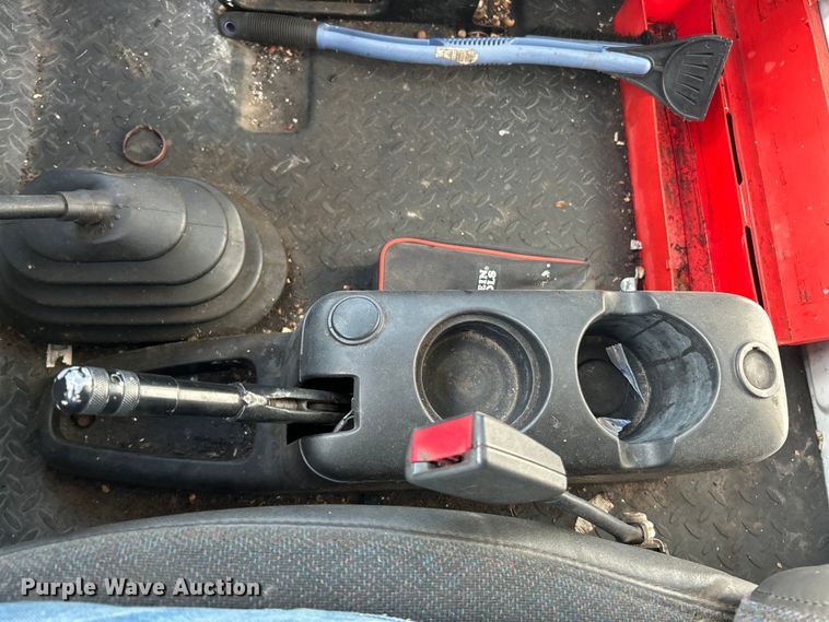 image for item NL9656 2004 Chevrolet C6500 box truck