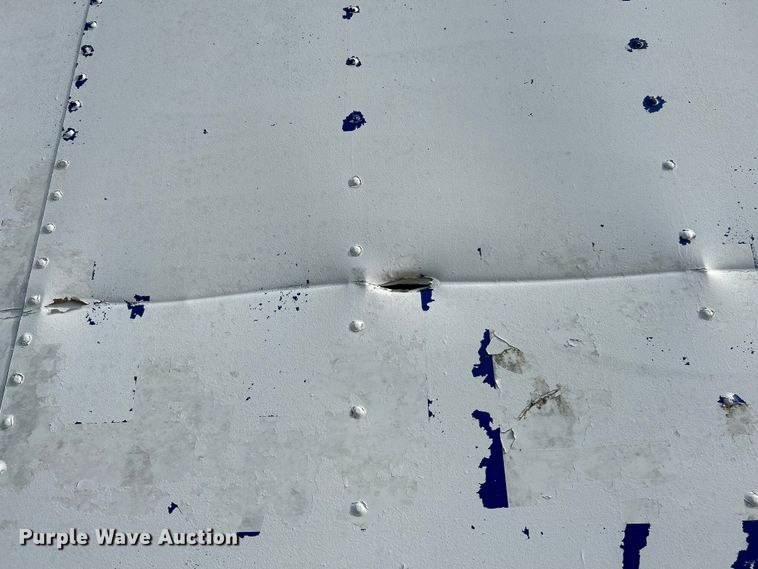 image for item NL9656 2004 Chevrolet C6500 box truck