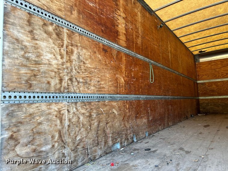 image for item NL9656 2004 Chevrolet C6500 box truck