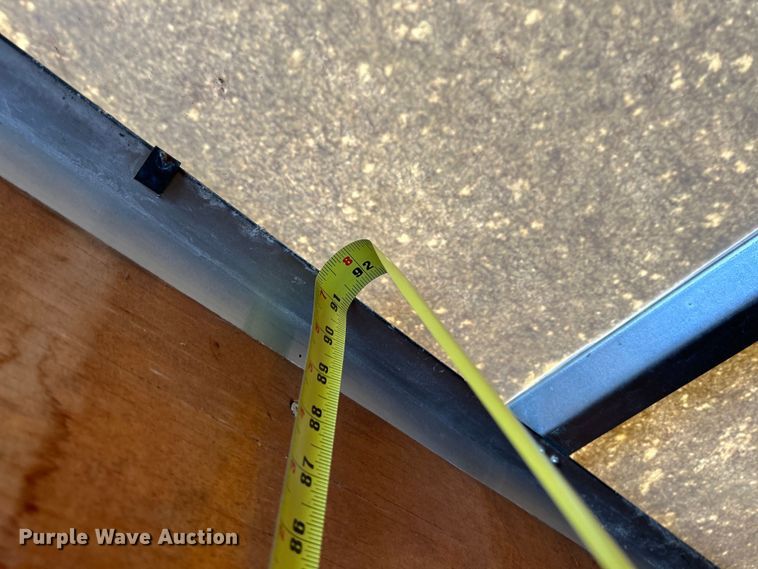 image for item NL9656 2004 Chevrolet C6500 box truck