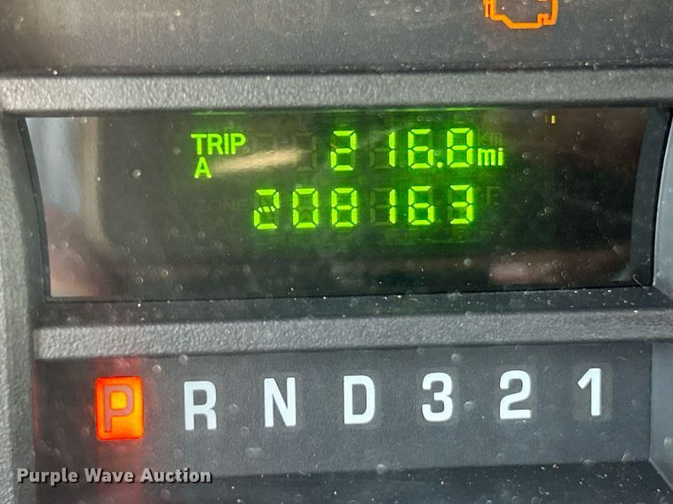 image for item NL9658 2010 Ford E450 shuttle bus