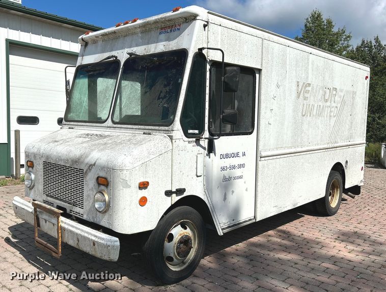 image for item NL9659 2005 Workhorse P42 delivery van