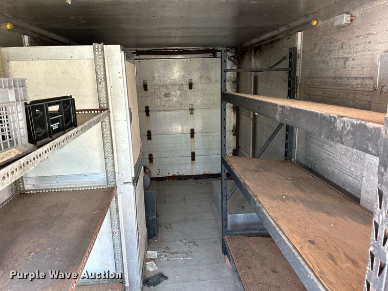 image for item NL9659 2005 Workhorse P42 delivery van