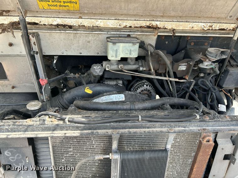 image for item NL9659 2005 Workhorse P42 delivery van