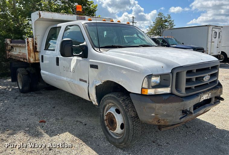 image for item NL9660 2003 Ford F450 Super Duty XL Crew Cab dump truck