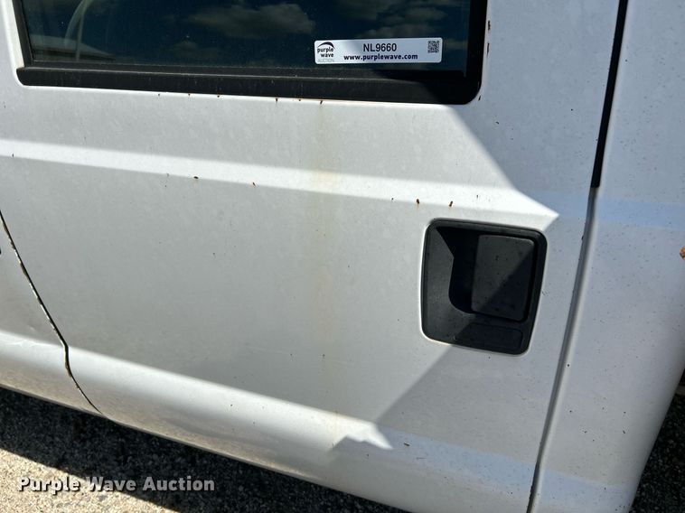 image for item NL9660 2003 Ford F450 Super Duty XL Crew Cab dump truck