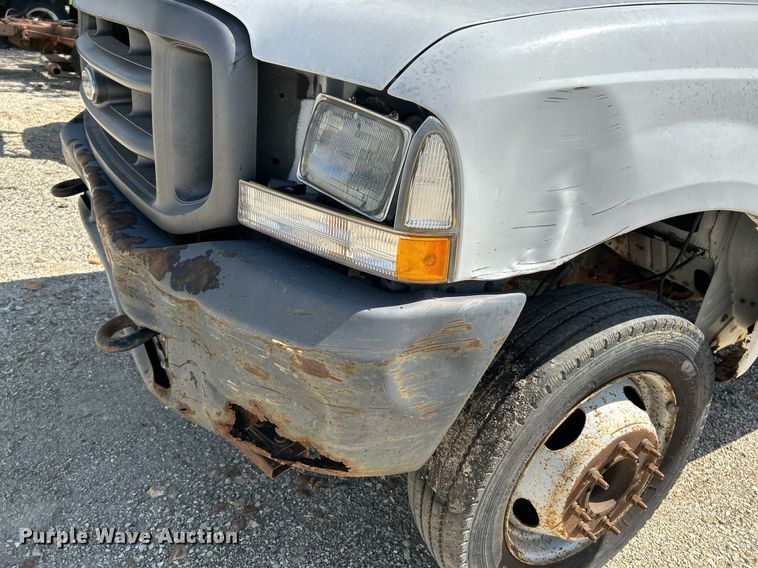 image for item NL9660 2003 Ford F450 Super Duty XL Crew Cab dump truck