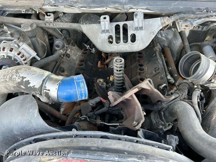 image for item NL9660 2003 Ford F450 Super Duty XL Crew Cab dump truck