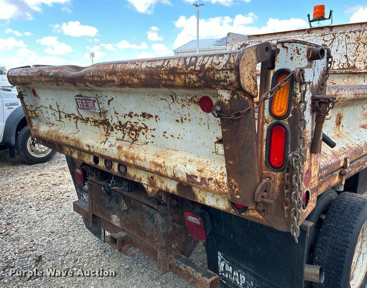 image for item NL9660 2003 Ford F450 Super Duty XL Crew Cab dump truck