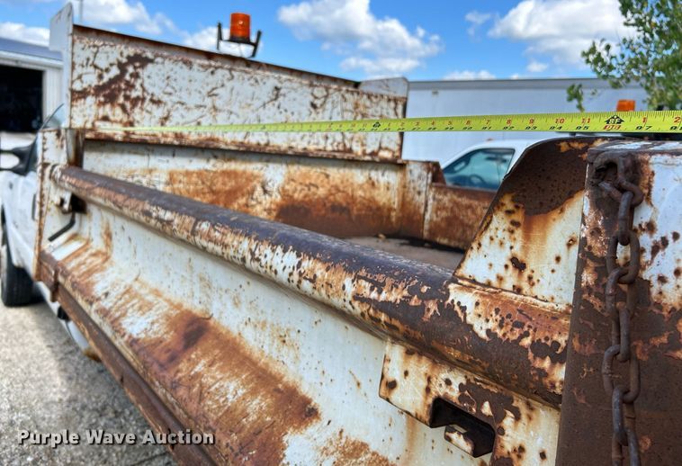 image for item NL9660 2003 Ford F450 Super Duty XL Crew Cab dump truck