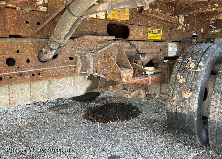 image for item NL9660 2003 Ford F450 Super Duty XL Crew Cab dump truck