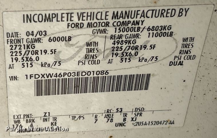 image for item NL9660 2003 Ford F450 Super Duty XL Crew Cab dump truck