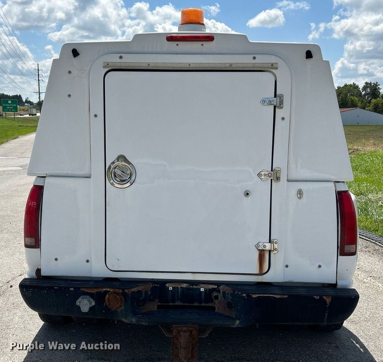 image for item NL9662 1997 GMC Sierra 3500 Crew Cab pickup truck