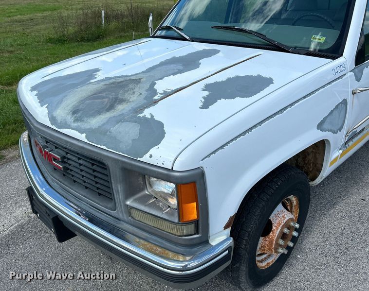 image for item NL9662 1997 GMC Sierra 3500 Crew Cab pickup truck