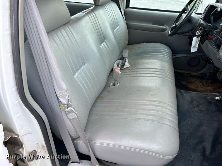 image for item NL9662 1997 GMC Sierra 3500 Crew Cab pickup truck