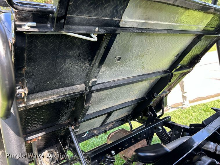 image for item NL9667 2016 Kawasaki Mule Pro-DXT  utility vehicle