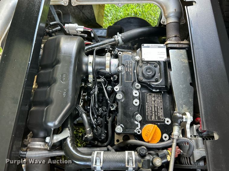 image for item NL9667 2016 Kawasaki Mule Pro-DXT  utility vehicle