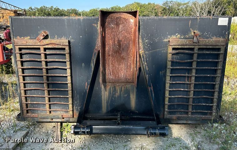 image for item NL9671 2001 KL Metal Fabricating, Inc.  hook lift flatbed