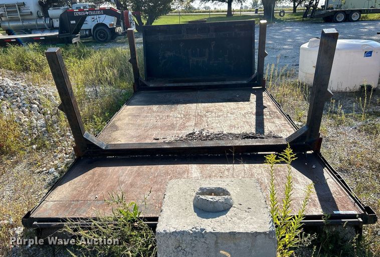 image for item NL9671 2001 KL Metal Fabricating, Inc.  hook lift flatbed