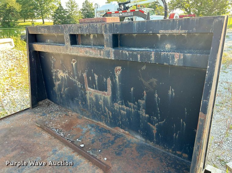 image for item NL9671 2001 KL Metal Fabricating, Inc.  hook lift flatbed