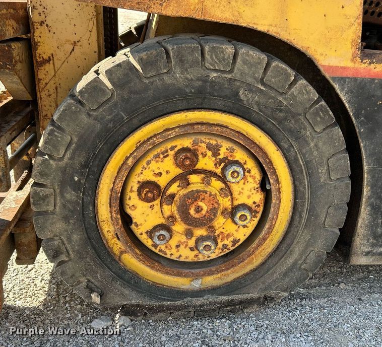 image for item NL9681 Hyster H50H  forklift