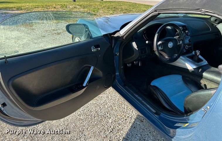 image for item NL9699 2008 Saturn Sky  Convertible