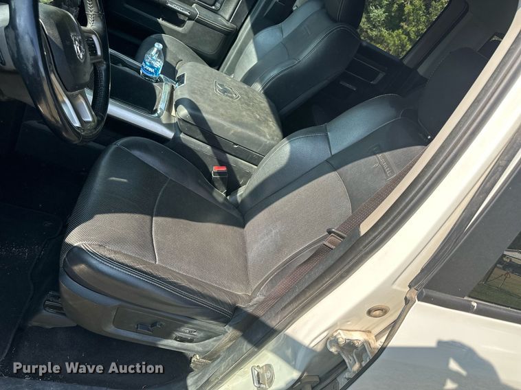 image for item NP9520 2017 Dodge Ram 1500  Crew Cab pickup truck