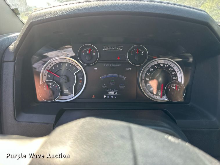 image for item NP9520 2017 Dodge Ram 1500  Crew Cab pickup truck