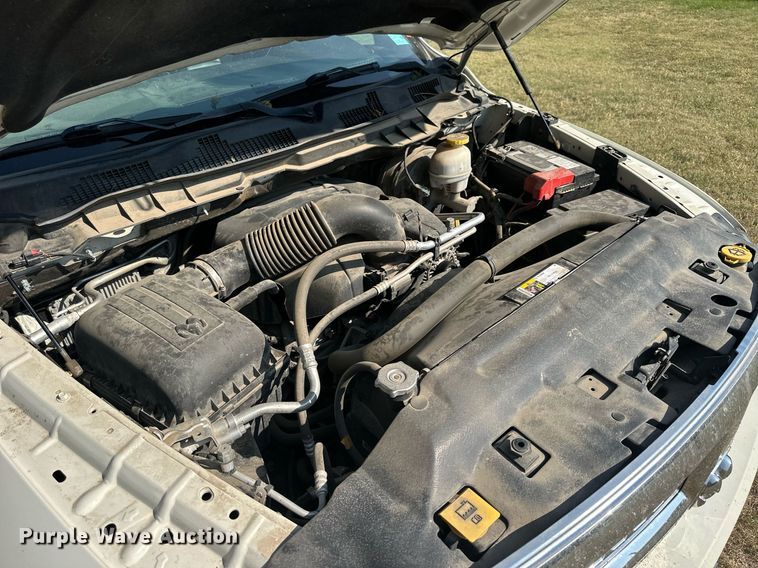 image for item NP9520 2017 Dodge Ram 1500  Crew Cab pickup truck