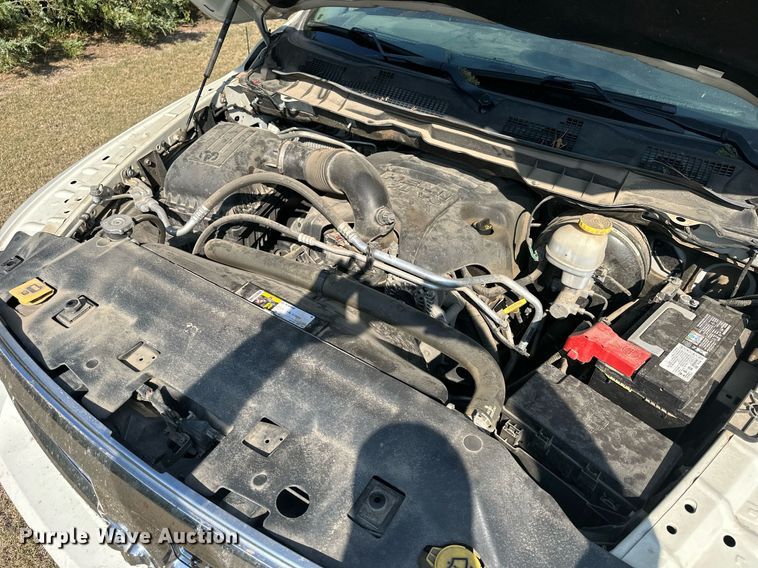 image for item NP9520 2017 Dodge Ram 1500  Crew Cab pickup truck