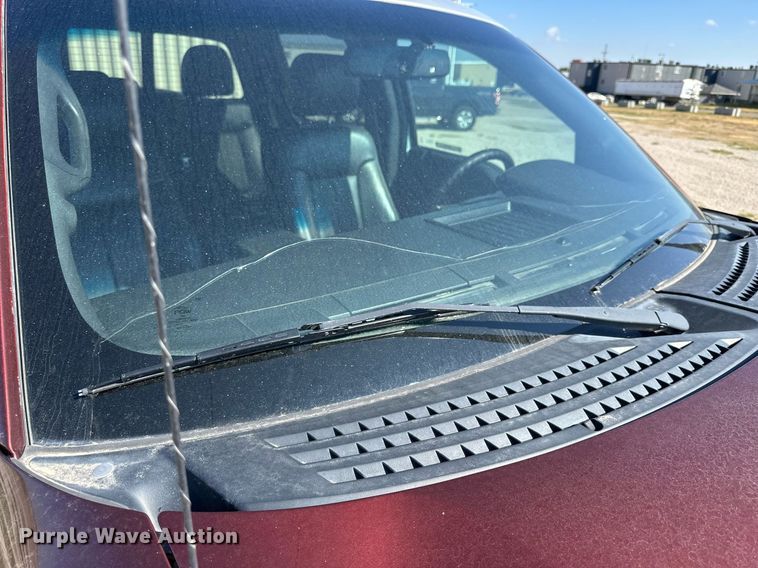 image for item NP9522 2013 Ford F150 Lariat  SuperCrew pickup truck