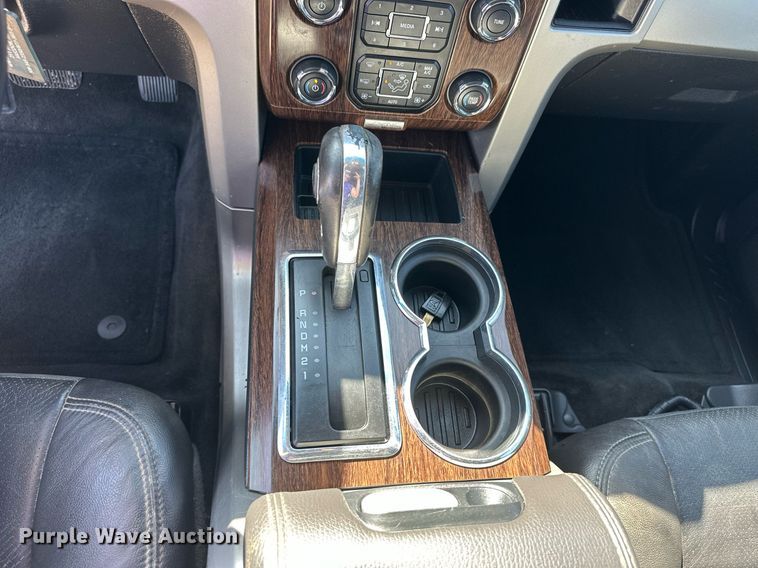 image for item NP9522 2013 Ford F150 Lariat  SuperCrew pickup truck