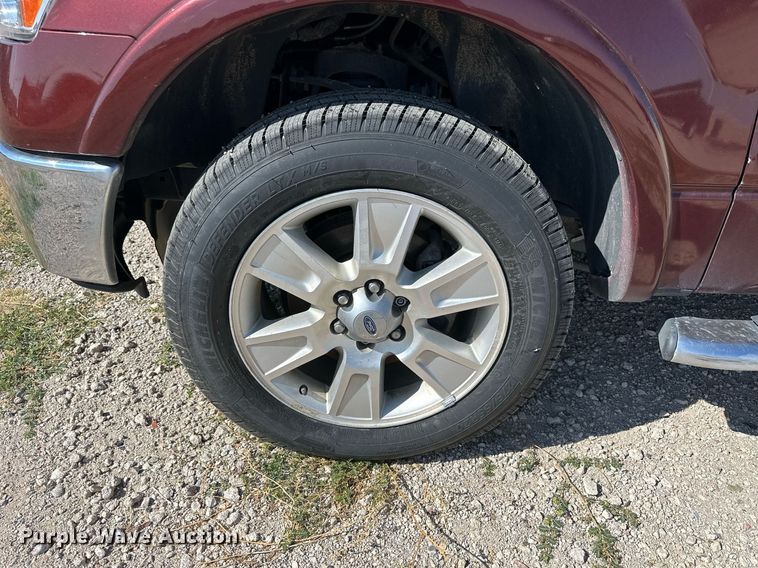 image for item NP9522 2013 Ford F150 Lariat  SuperCrew pickup truck