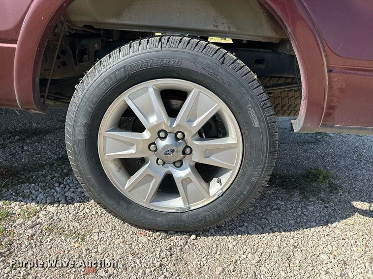 image for item NP9522 2013 Ford F150 Lariat  SuperCrew pickup truck