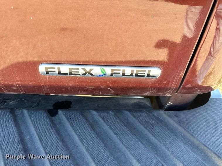 image for item NP9522 2013 Ford F150 Lariat  SuperCrew pickup truck