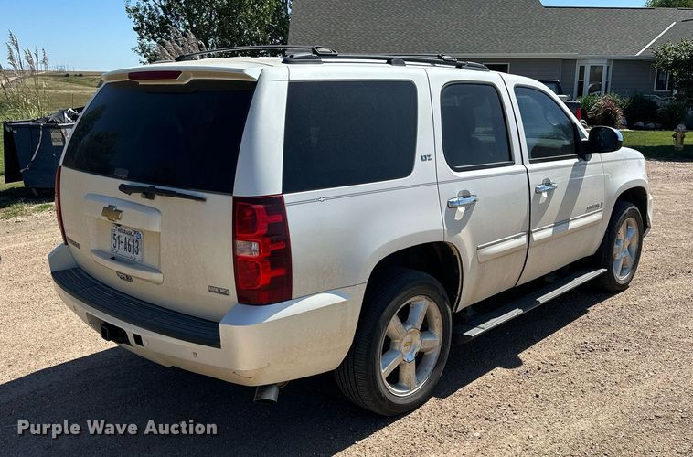 image for item NP9534 2008 Chevrolet  Tahoe LTZ SUV