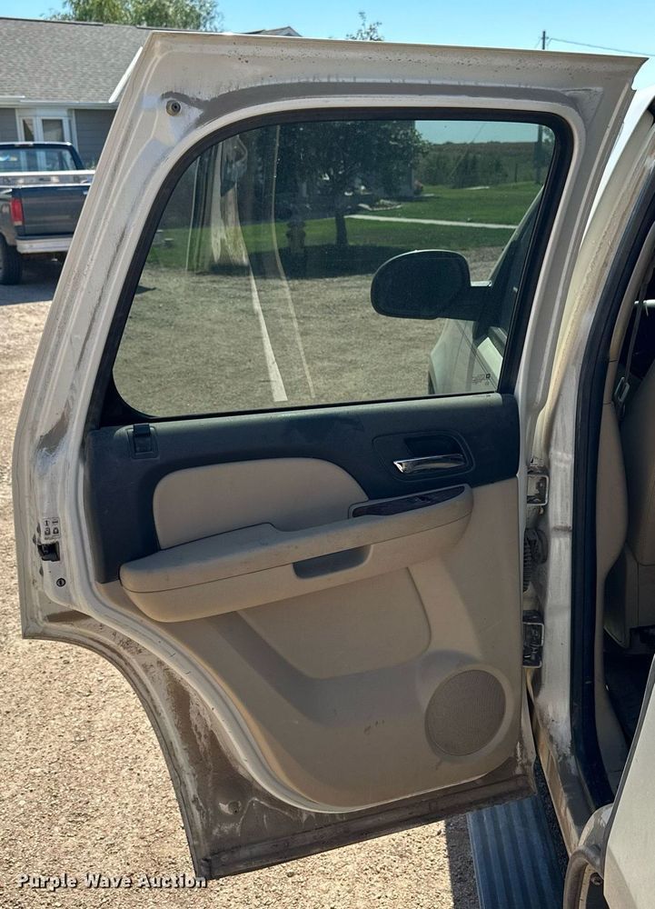 image for item NP9534 2008 Chevrolet  Tahoe LTZ SUV