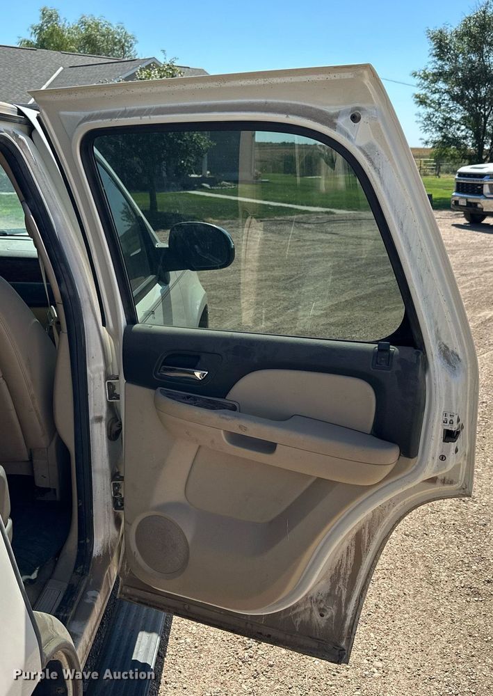 image for item NP9534 2008 Chevrolet  Tahoe LTZ SUV