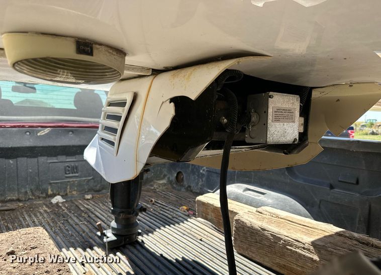 image for item NP9535 2010 Heartland Cyclone 3950  toy hauler camper