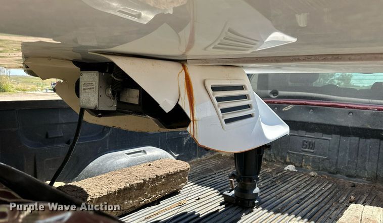 image for item NP9535 2010 Heartland Cyclone 3950  toy hauler camper