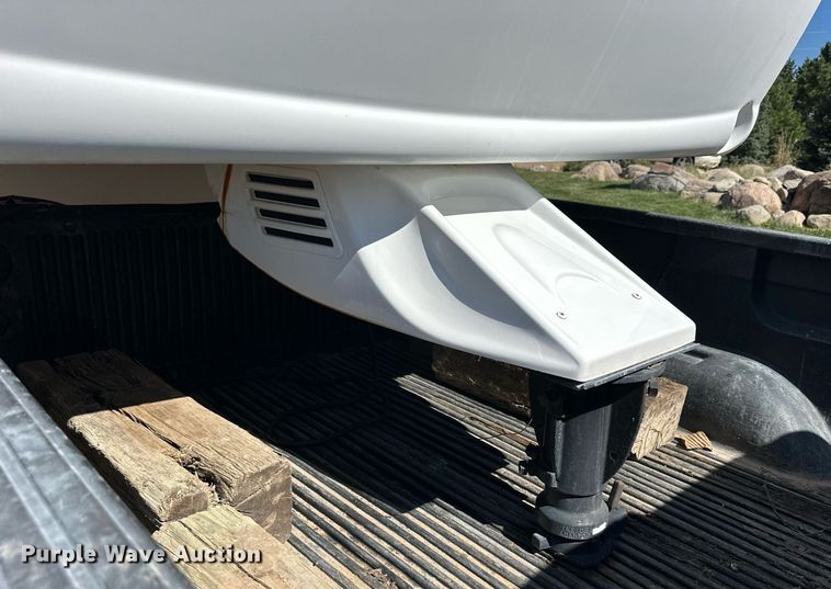 image for item NP9535 2010 Heartland Cyclone 3950  toy hauler camper