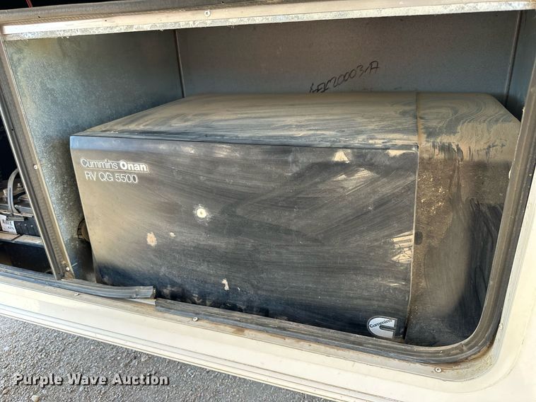 image for item NP9535 2010 Heartland Cyclone 3950  toy hauler camper