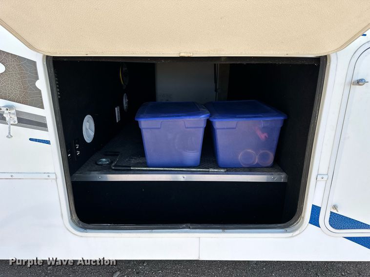 image for item NP9535 2010 Heartland Cyclone 3950  toy hauler camper