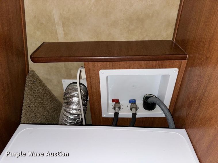 image for item NP9535 2010 Heartland Cyclone 3950  toy hauler camper