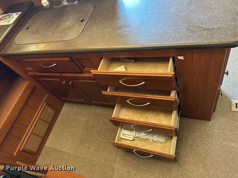 image for item NP9535 2010 Heartland Cyclone 3950  toy hauler camper