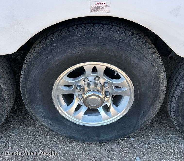 image for item NP9535 2010 Heartland Cyclone 3950  toy hauler camper