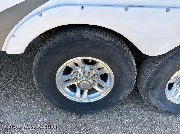 image for item NP9535 2010 Heartland Cyclone 3950  toy hauler camper