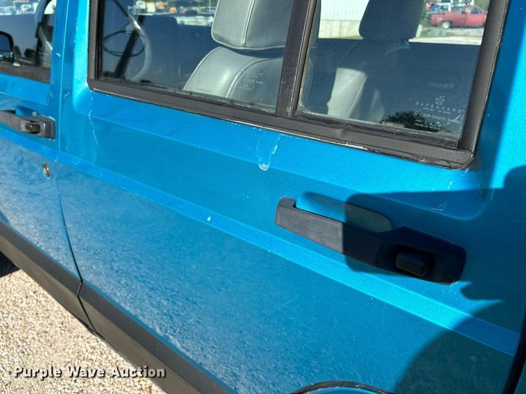 image for item NQ9790 1994 Jeep Cherokee Sport  SUV