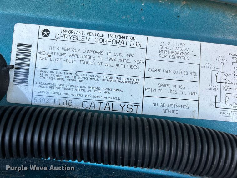 image for item NQ9790 1994 Jeep Cherokee Sport  SUV